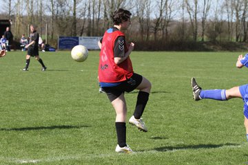 Bild 163 - Frauen am 10.4.11